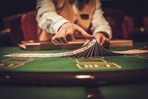 casino dealer definition